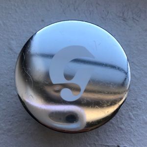 Glossier Stretch Concealer